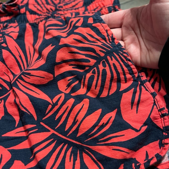 Gap shorts size 4 - Picture 3 of 5